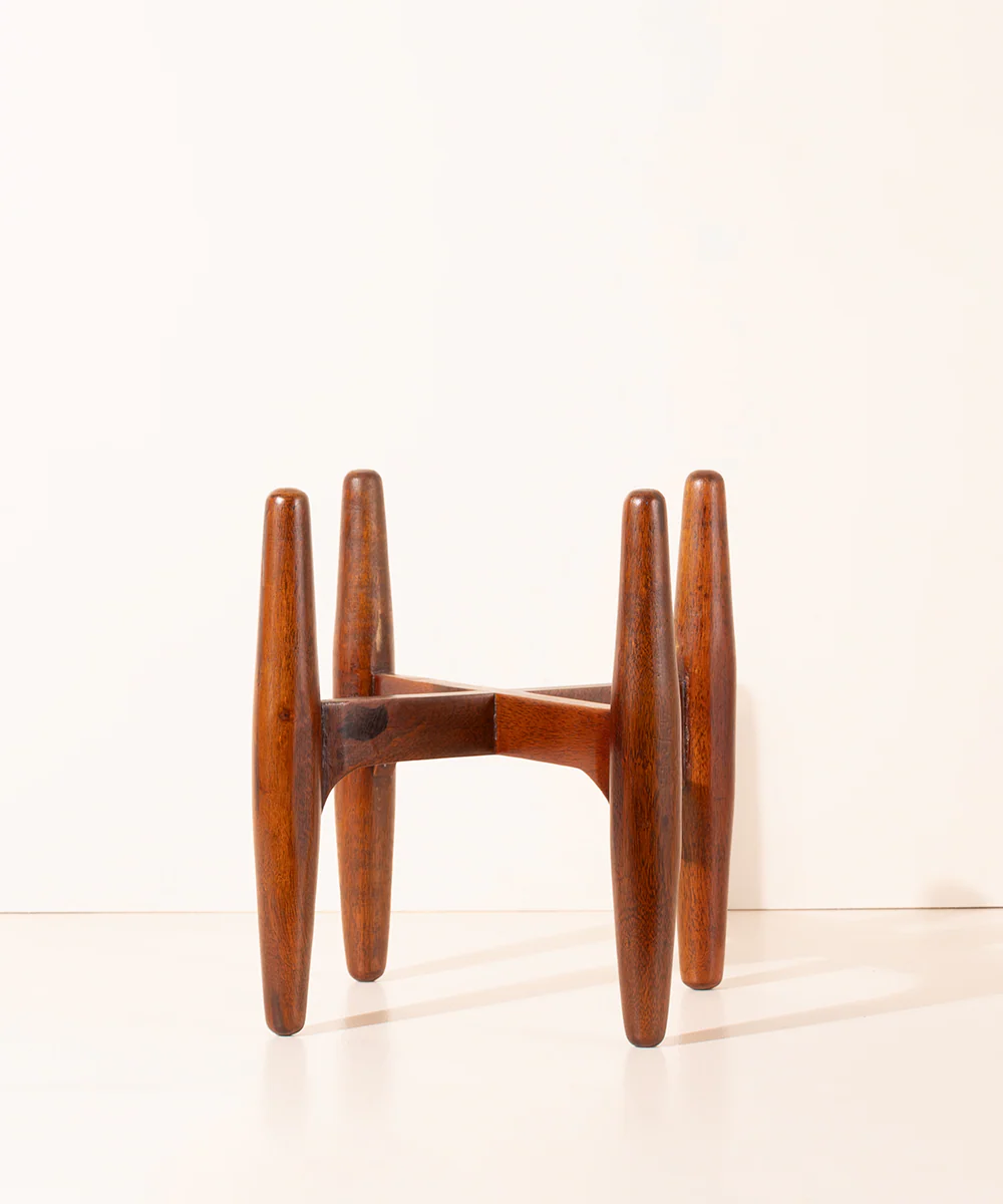 Large (L) Wooden Stand